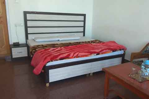 Hotel Holiday homes khajjiar